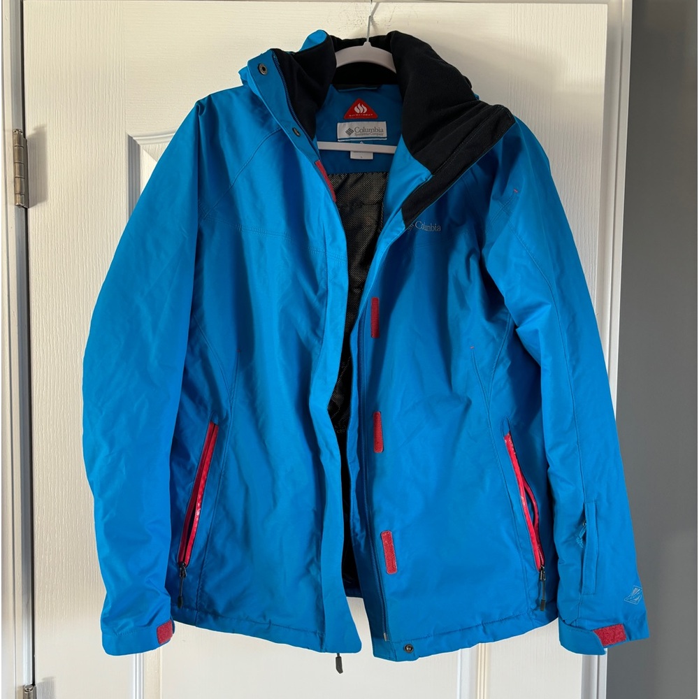 Columbia Omni heat women’s ski coat sz large blue, lots of pockets! - Picture 2 of 5